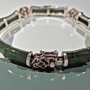 Genuine Vintage Green Jade Bracelet With Sterling Silver (925) Flowers & Clasp